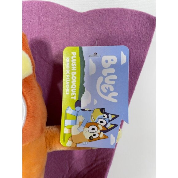 Bluey & Bingo Valentines Day 14" Plush Bouquet Removable Hearts & Figures - Picture 4 of 6
